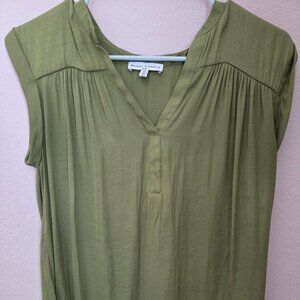 Maison d’Amélie Olive Green Sleeveless Blouse – Size S
